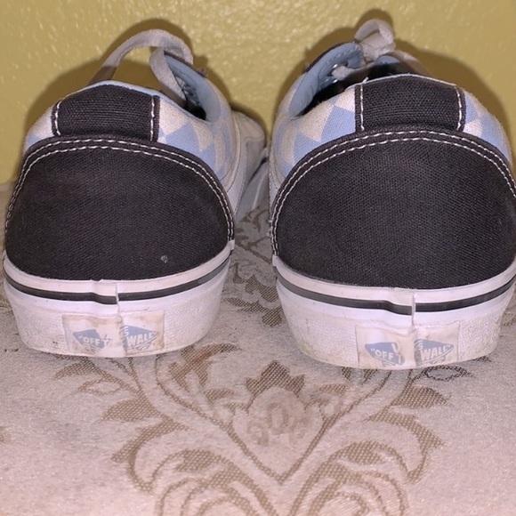 VANS - Picture 3 of 3